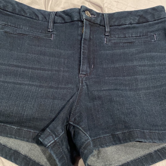 Jessica Simpson High Rise Shorts - Picture 2 of 4